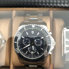 Швейцарские наручные часы с хронографом VICTORINOX MAVERICK CHRONO 241689